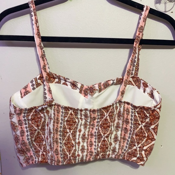 Cropped boho molded cup tank top - Picture 2 of 2